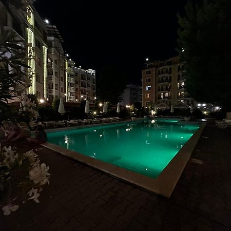 Vanilla Garden Apartments 阳光海滩 外观 照片